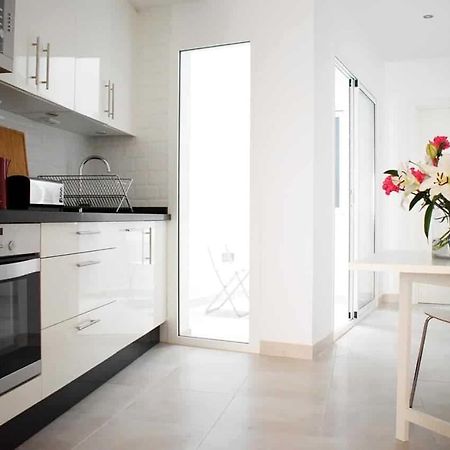 Вілла New Townhouse In The Heart Of Nerja With Jacuzzi Екстер'єр фото