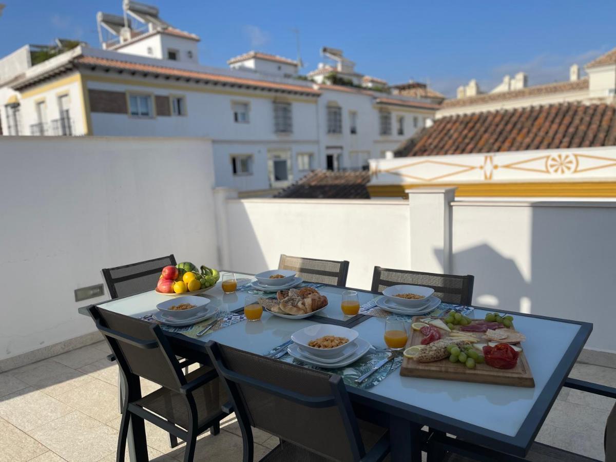 Вілла New Townhouse In The Heart Of Nerja With Jacuzzi Екстер'єр фото
