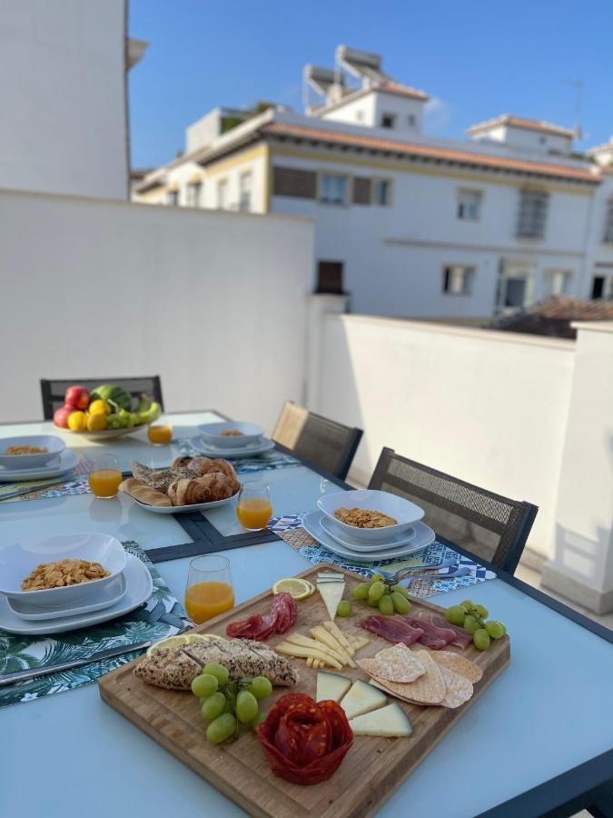 Вілла New Townhouse In The Heart Of Nerja With Jacuzzi Екстер'єр фото