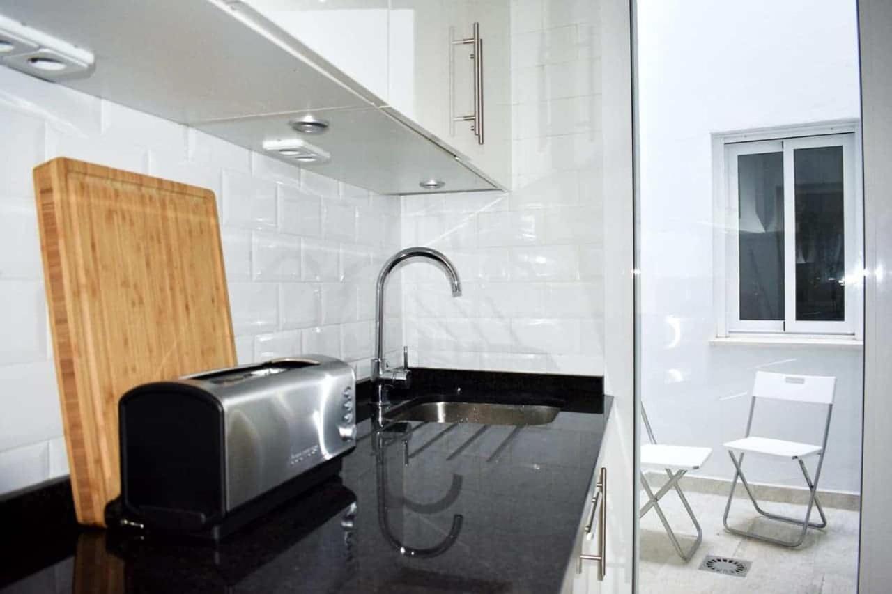 Вілла New Townhouse In The Heart Of Nerja With Jacuzzi Екстер'єр фото