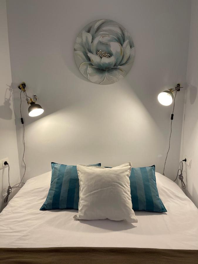Вілла New Townhouse In The Heart Of Nerja With Jacuzzi Екстер'єр фото